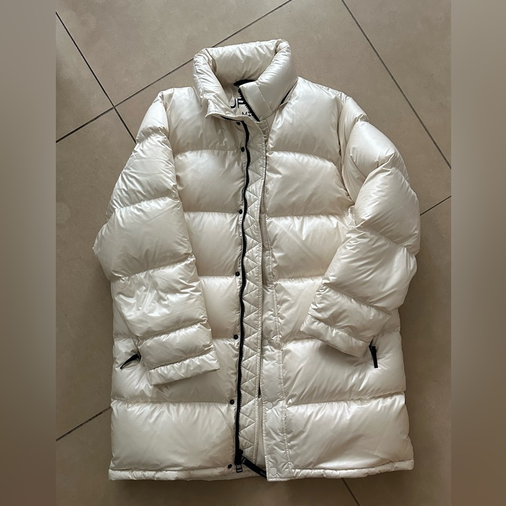 Aritzia TNA Super Puff Mid - XL, Cream